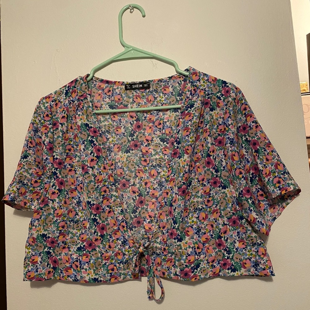 SHEIN crop top